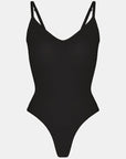 Stefanie - Smoothing Seamless Thong Shaper - Bella Fit USXS/SBlack