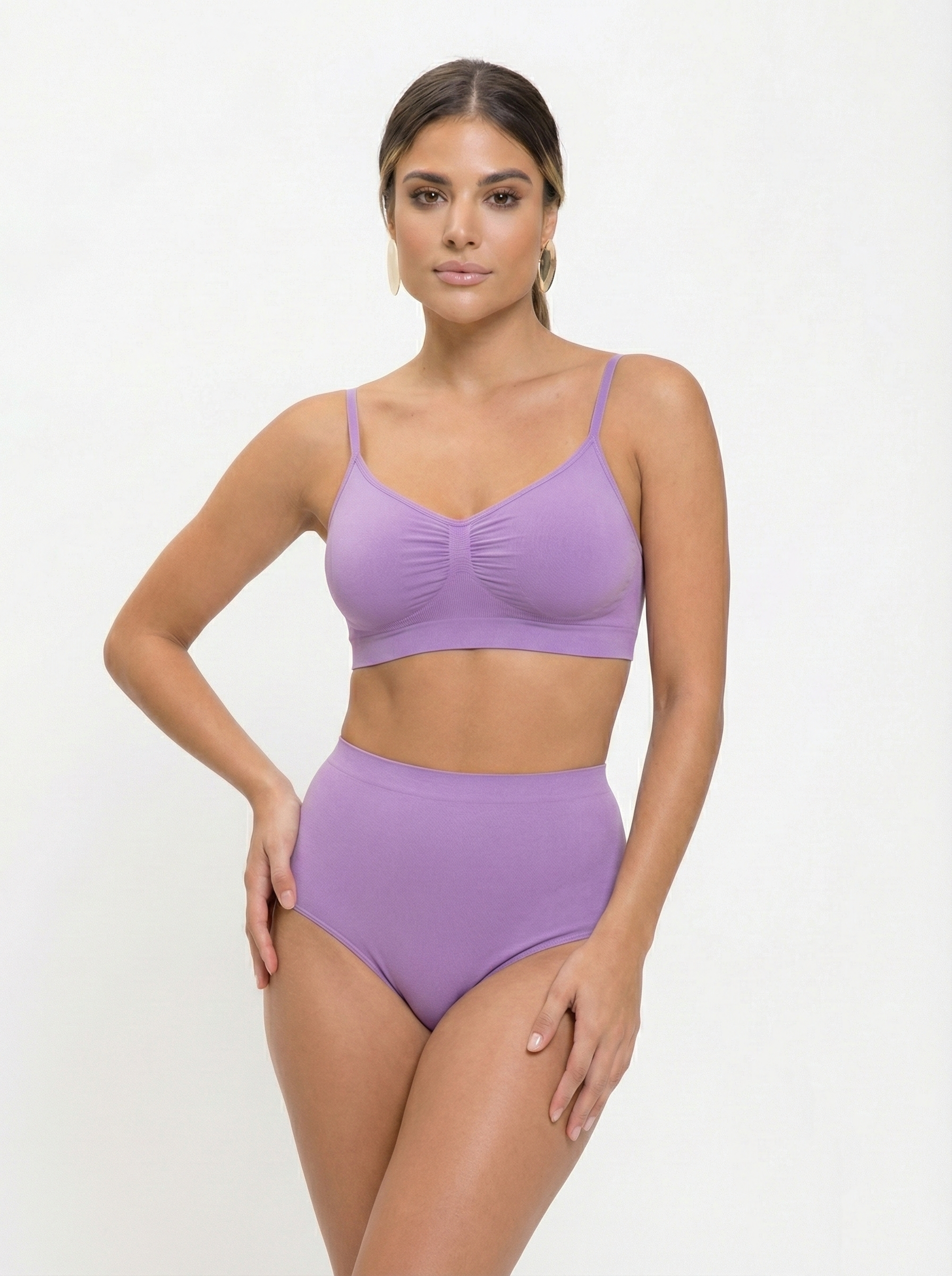 Ashley - Seamless Shaping Bra with Adjustable Shoulder Straps