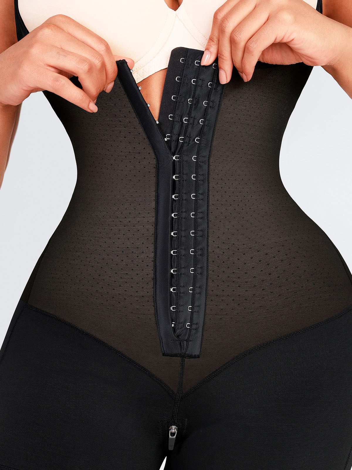 Felicia Short Powernet® - Core Sculpt Open Bust Shaping Bodysuit - Bella Fit USSBlack