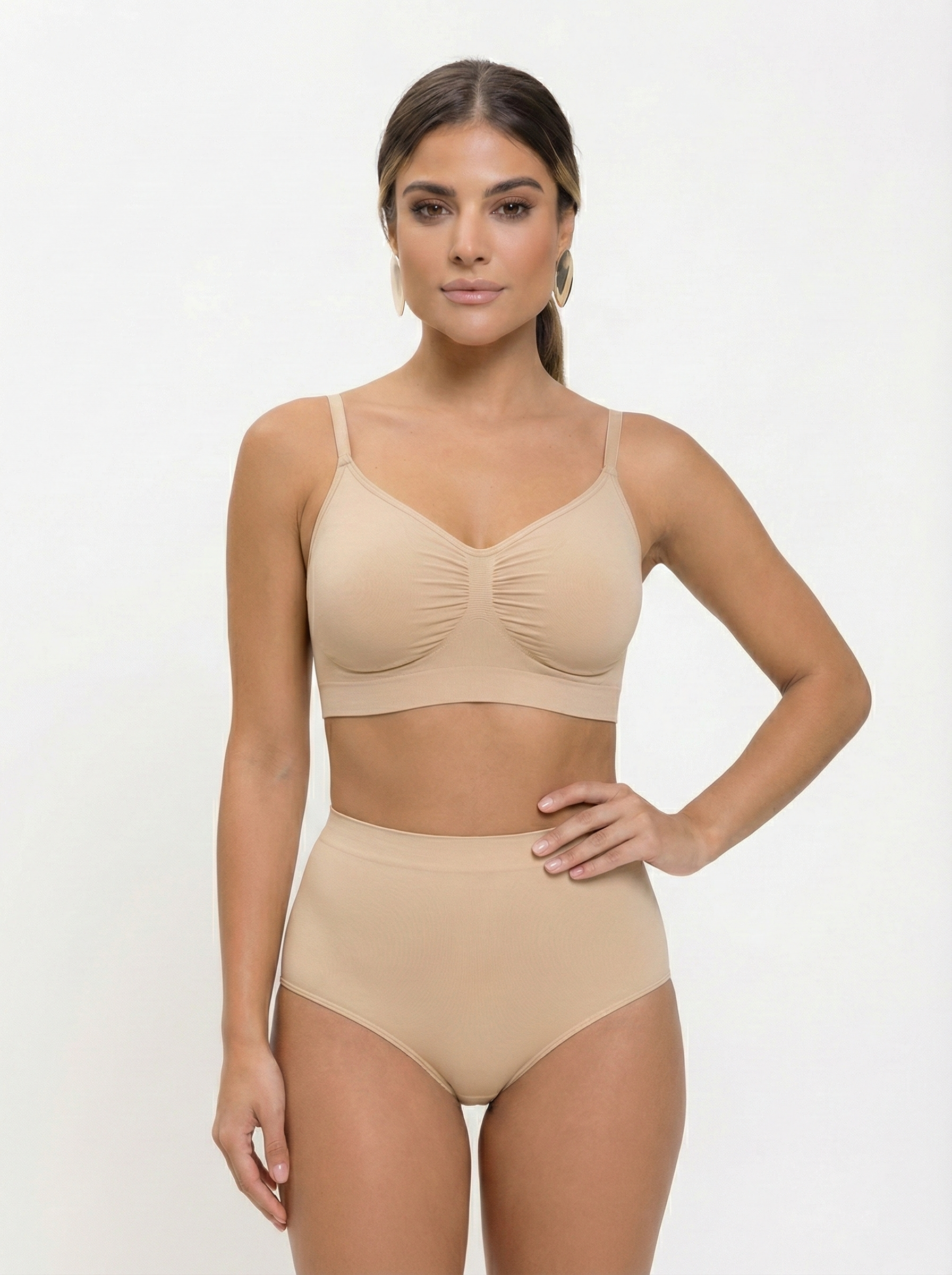 Ashley - Seamless Shaping Bra with Adjustable Shoulder Straps